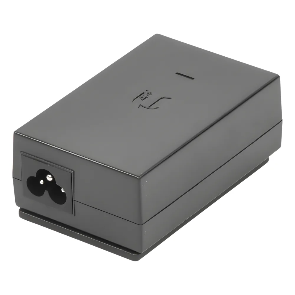 Adaptador PoE Ubiquiti de 48VDC, 0.5A puerto Gigabit – vista 2
