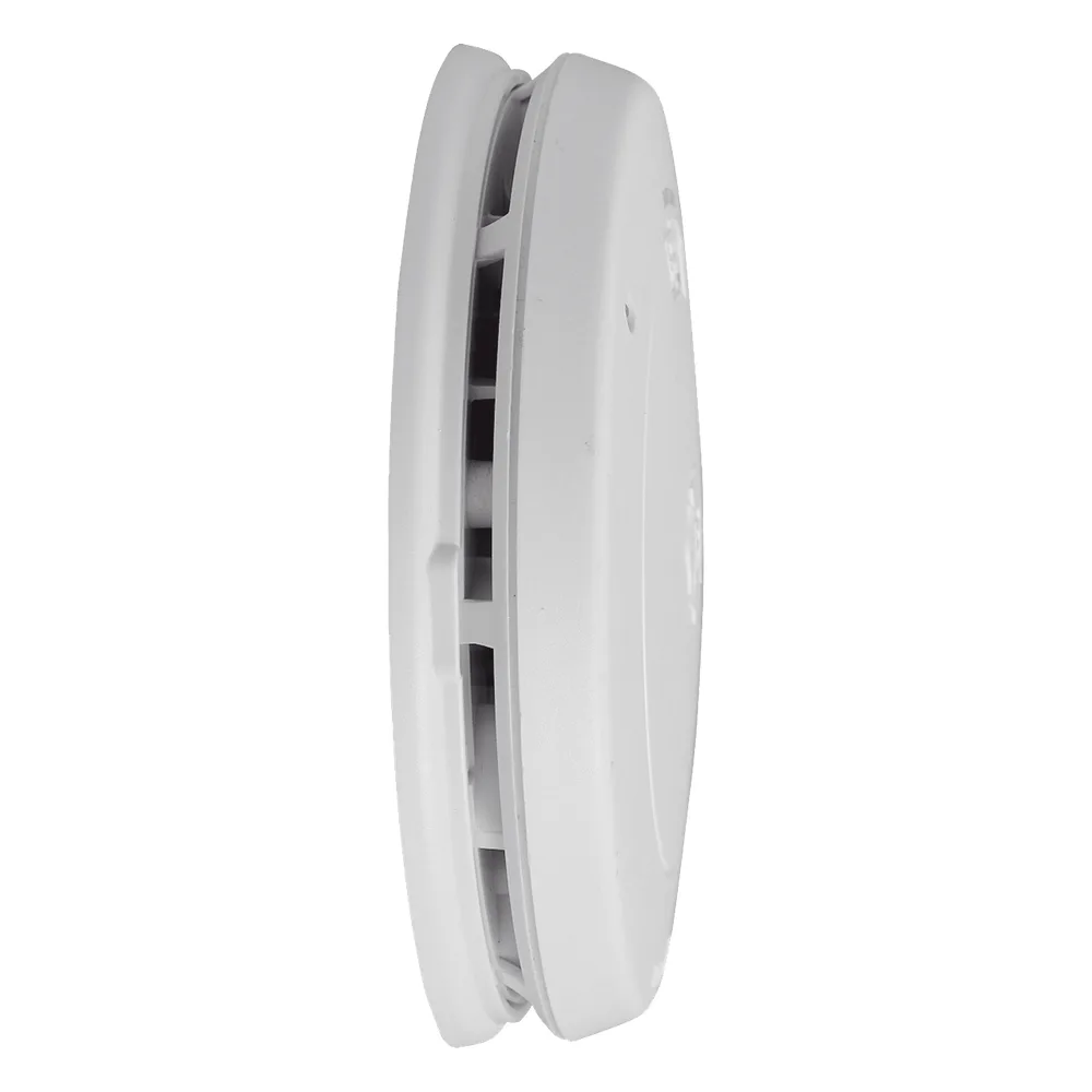 Alarma de Humo First Alert SM210L / Sensor Fotoelectrico / Batería de Litio Sellada de 10 Años / Luz de Seguridad / Rango de Temperatura 4.4°C a 37.8°C/ Cumple UL217, CSFM, NFPA 72, NFPA 101, ICC – vista 2
