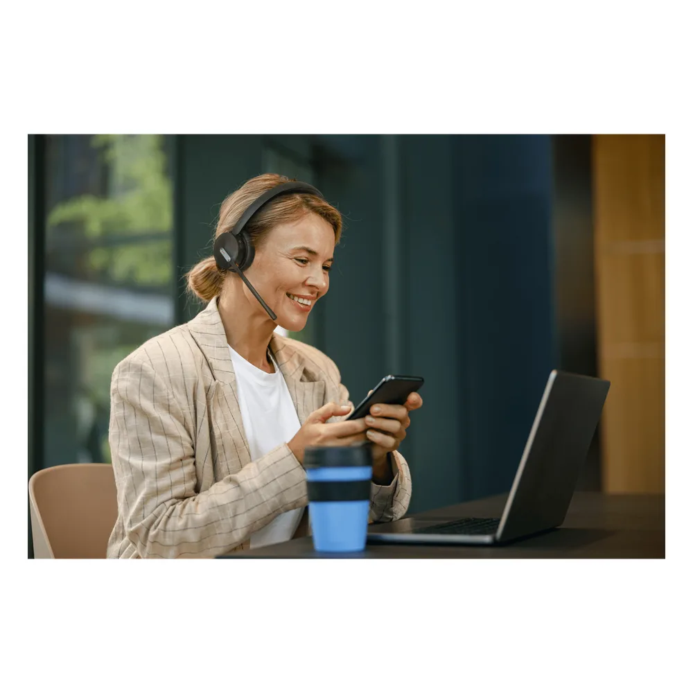 Auriculares mono Yealink WH64 edición MS/ Base DECT y auriculares con Bluetooth integrado/ Cancelación de ruido con 3 micrófonos/ Hasta 32 horas de conversación – vista 5