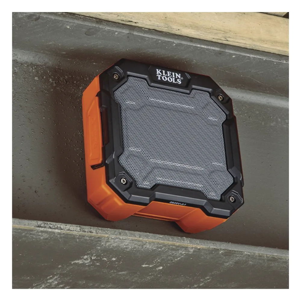 Bocina Portátil BLUETOOTH® con Imán y Gancho para Colgarse. Permite Altavoz Manos Libres con Micrófono Incorporado. – vista 2