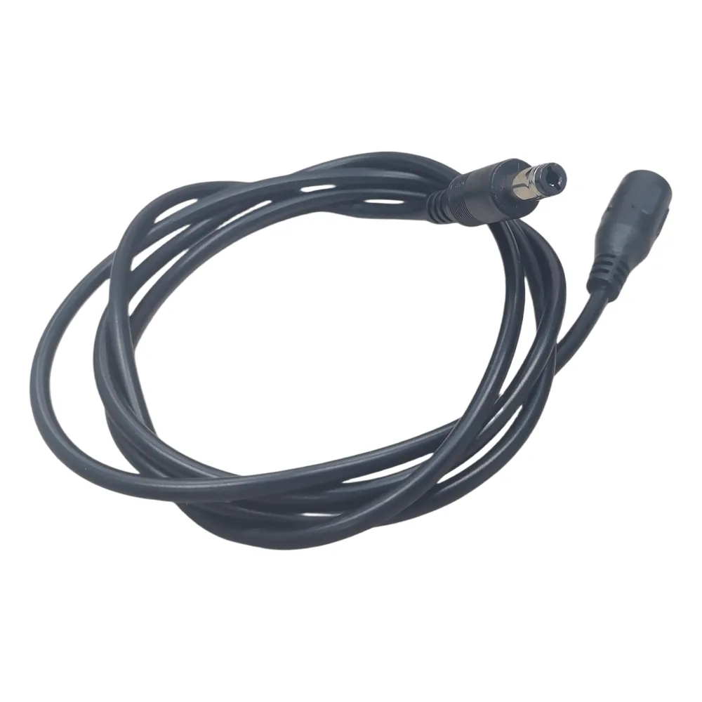 Cable con Conector Macho  ahembra (Pigtail) | Forro negro |  Alimentación para Vcc | Polarizado | Largo 1 metro | Calibre 22AWG. – vista 2