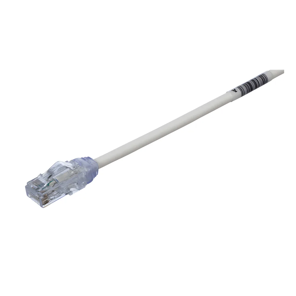 Cable de Parcheo UTP Cat6A, CM/LSZH, Diámetro Reducido (28AWG), Color Blanco, 0.5 Metros (1.64 Pies).