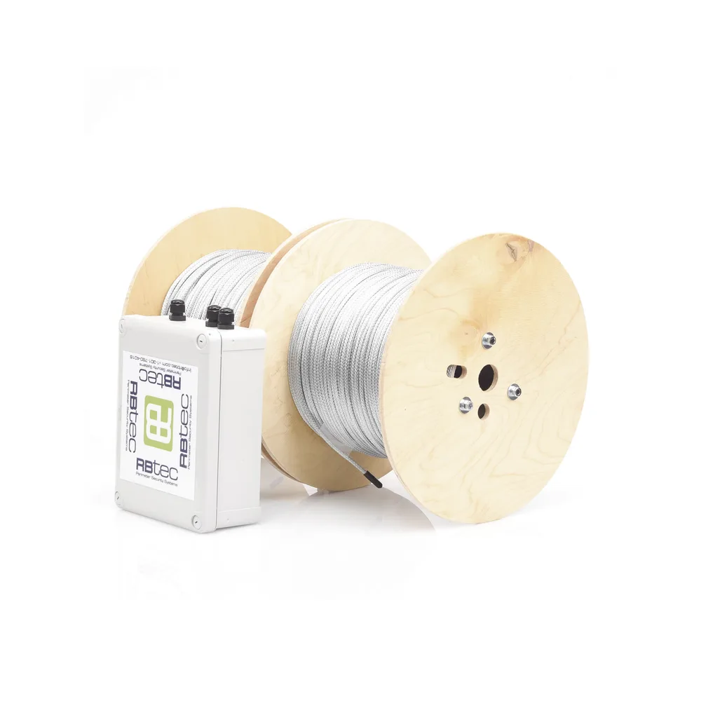 Cable Sensor Perimetral IRONCLAD / 610 m (2,000 ft) / 2 Zonas / Cerca Ciclónica / Sin Falsas Alarmas por Viento / Tarjeta LPU400 / Calibración por Software – vista 3