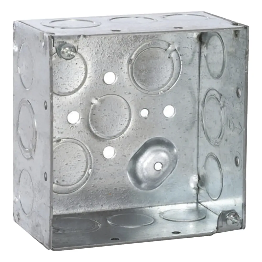Caja Cuadrada Galvanizada de 4" x 4", profundidad de 2 1/8". Cuenta con 10 KO de 1/2" y 6 TKO (1/2" - 3/4"))