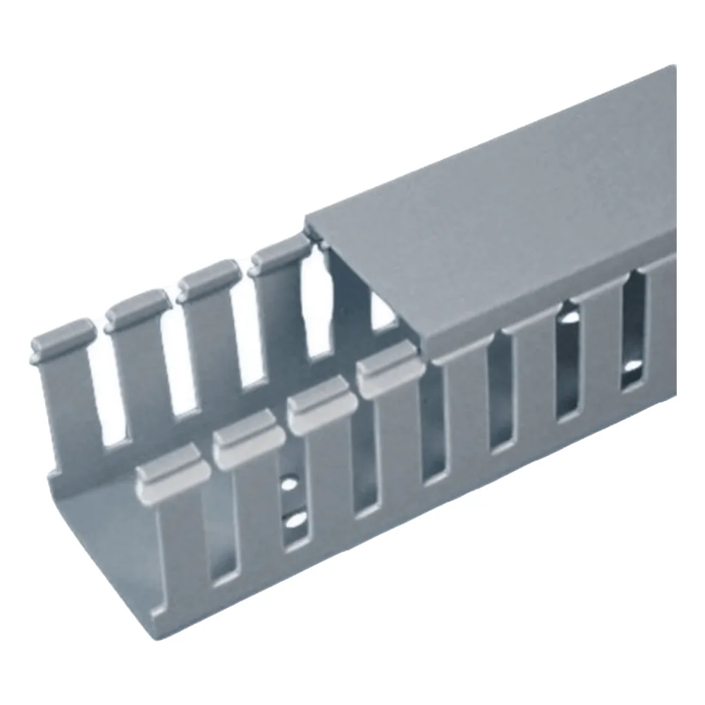 Canaleta Ranurada de PVC con Tapa, Tipo F, 32 mm de Ancho, 101.6 mm de Alto y 2 m de Largo, Color Gris