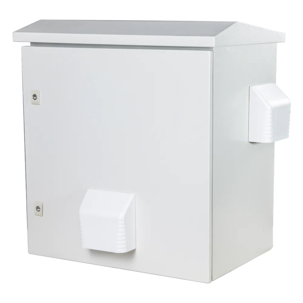 Gabinete Ventilado de Acero IP55 Uso en Exterior (593 x 609 x 399 mm) con Placa Trasera Interior Metálica y Compuerta Inferior Atornillable. Incluye Ventilador, Ventilas, filtros, Terminal de Tierra Física, Chapas y Ll – vista 3