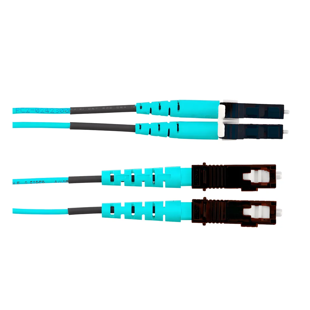 Jumper de Fibra Optica Multimodo 50/125 OM4, LC-SC Duplex, LSZH, Color Aqua, 6 Metros (19.69 Pies) – vista 2