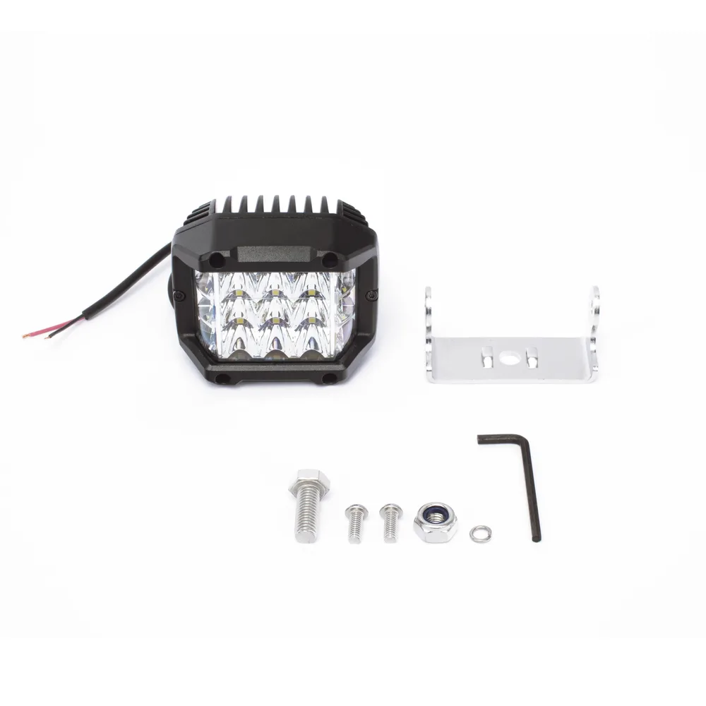Luz de Trabajo de 15 LED, 1,700 Lumens, 110 Grados, 12-24 VCD – vista 5
