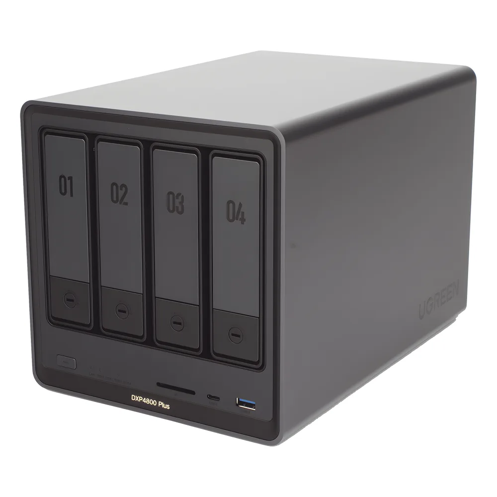 NAS UGREEN NASync DXP4800 Plus / Procesador Intel Pentium Gold 8505 5 Núcleos / 4 Bahías SATA + 2 M.2 NVMe PCIe 4.0 / 8GB DDR5 Expandible a 64GB / 10GbE + 2.5GbE / USB 3.2 Gen 2 Tipo C / HDMI 4K / Sistema Almacenamiento Conectado Red – vista 2