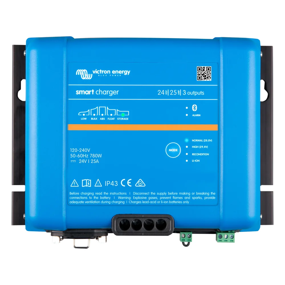 Phoenix Smart IP43 24/25 / Cargador de Baterías 24V, 25A / Para Ambientes Marinos y Terrestres. / Para baterías de Plomo y Litio