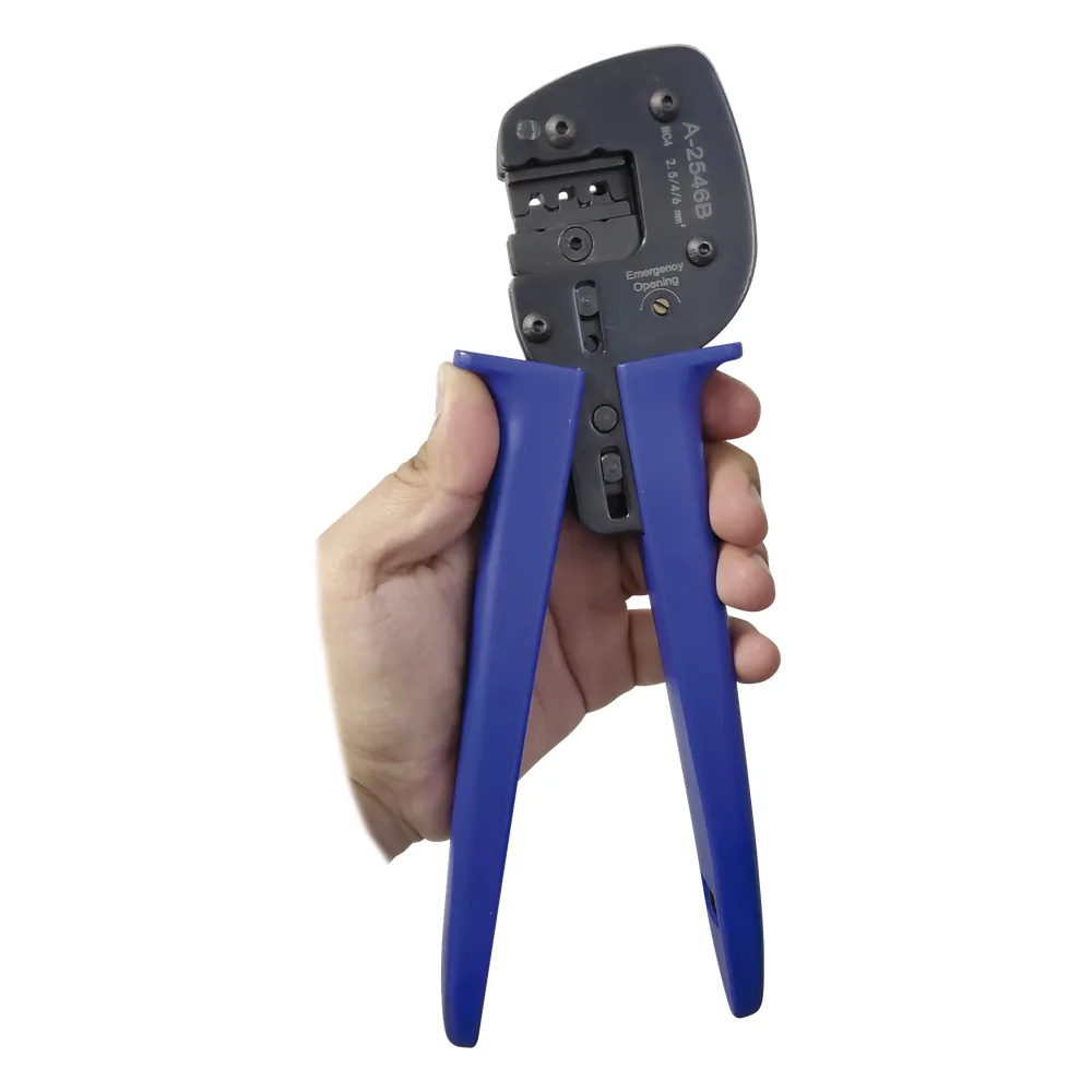 Pinza para Terminado de Conectores MC4 de paneles solares. – vista 3
